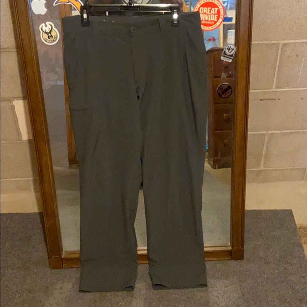 Columbia Omni Shield Hiking/Outdoor Pants